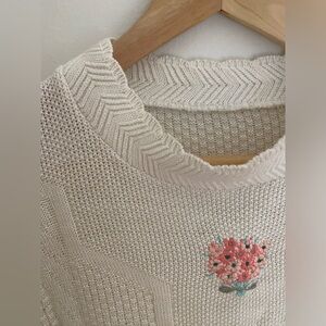 Vintage knit vest 🌸
